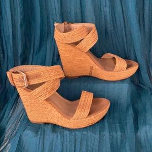 Stuart Weitzman Wedges Size 9